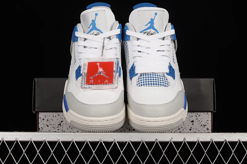 All Categories Air Jordan Jordan Series Basketball Shoes Air Jordan 4 Special Price Air Jordan 4 Retro "Military Blue" AJ4 Joe 4 White Blue 308497-105
